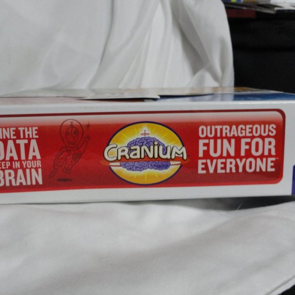 Cranium 3 In 1 Board Game Adult 4+ Players 2009 - 600 New Cards Great Condition - Picture 5 of 15